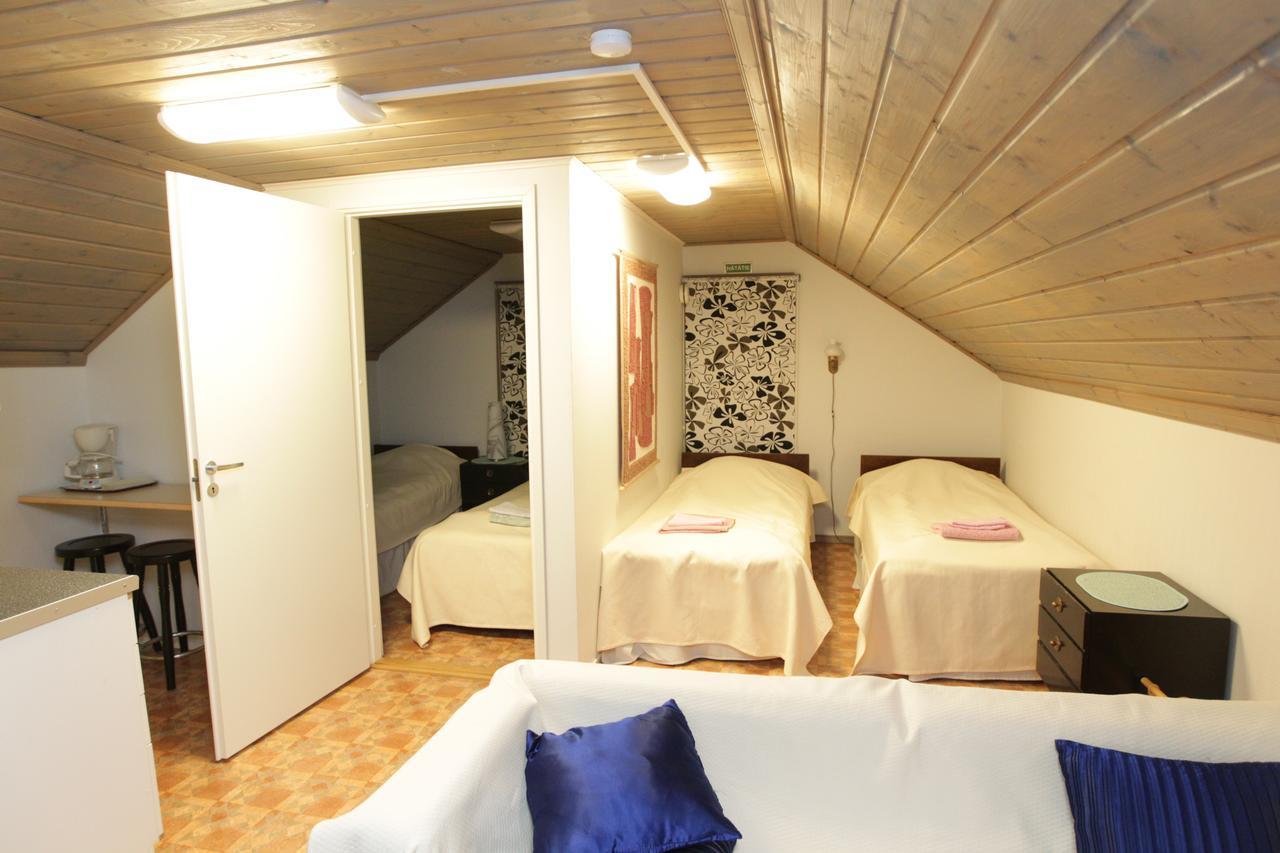 Hotel Urkin Piilopirtti Pinsio Habitación foto